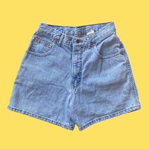 Vintage High waisted Jean Shorts